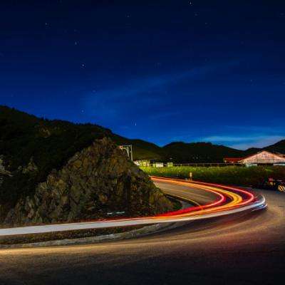 关于高速公路隧道智慧照明调光系统设计的研究